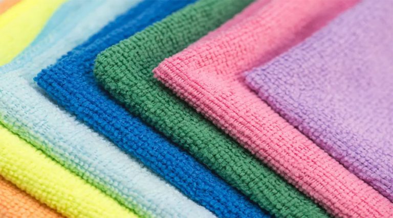 Vải Microfiber Là Vải Gì? Chất Liệu Không Phải Ai Cũng Biết